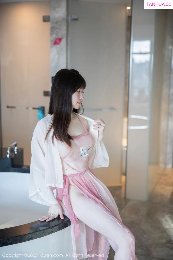   [XiuRen]高清写真图 2023.06.16 No.6926 林悠悠 新人古装第3张图片
